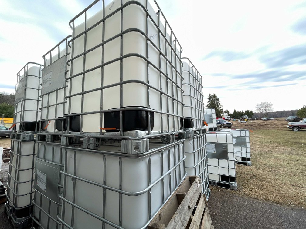 (2) IBC Totes