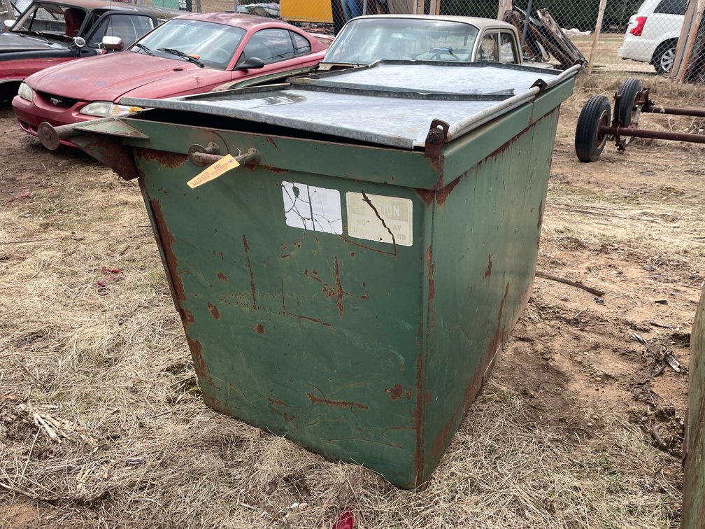 Steel Garbage Bin with (2) Lids