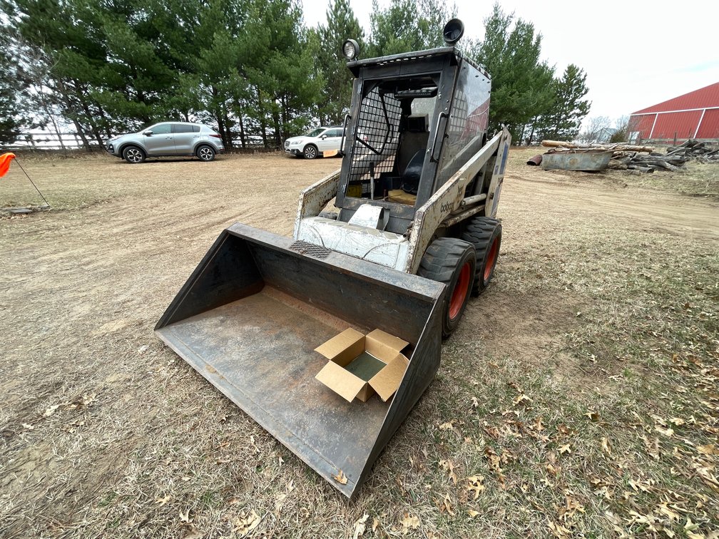 Bobcat 743 Skid Steer