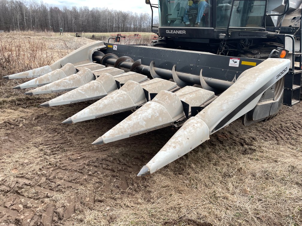 AGCO 3000 Six Row Corn Head