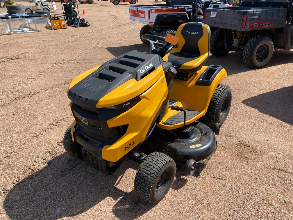 2022 Cub Cadet LT46 Riding Lawn Mower