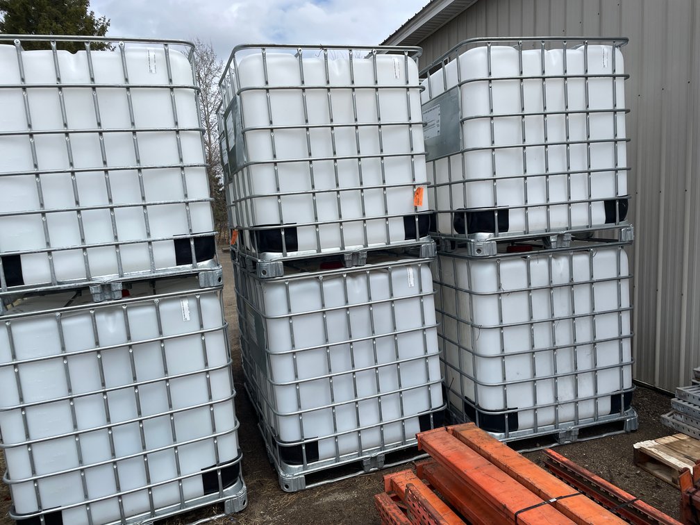 (2) IBC Totes