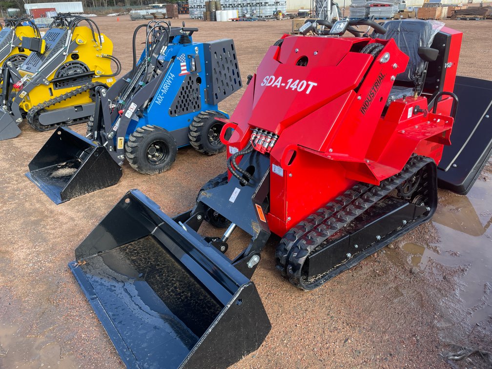 AGT SDA-140T Tracked Ride On Mini Skid Steer
