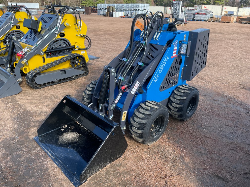 AGT MX-MRW14 Wheeled Stand On Mini Skid Steer