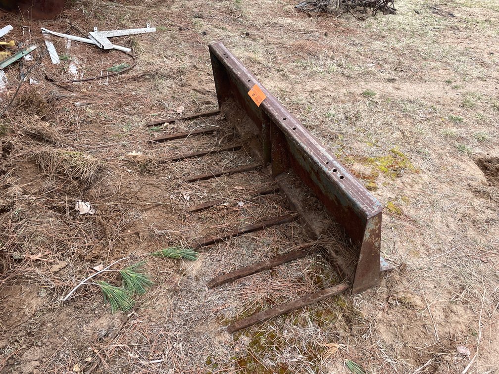 Manure Fork Attachment