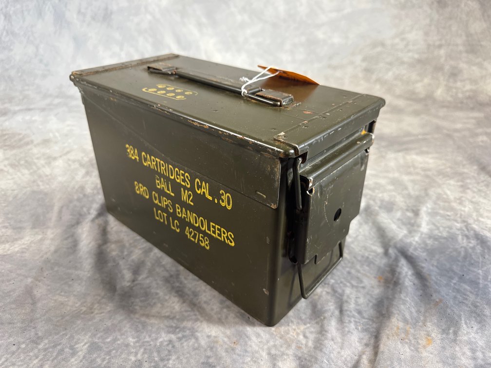 (384) Ammunition Cartridges (Neenah,WI)