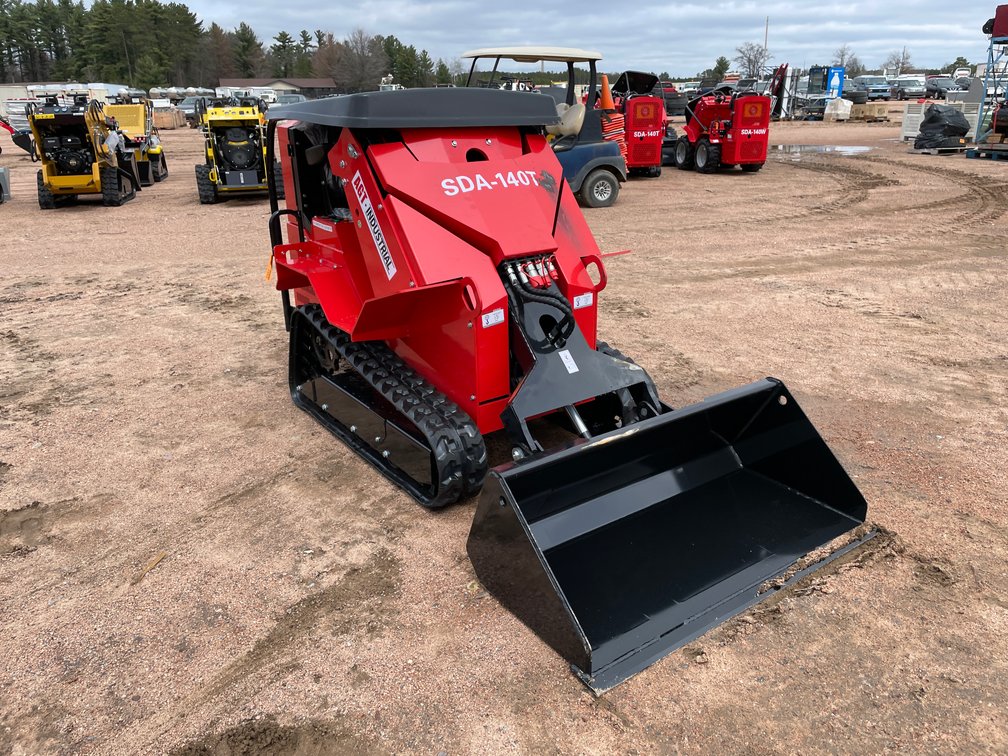 AGT SDA-140T Tracked Mini Skid Steer