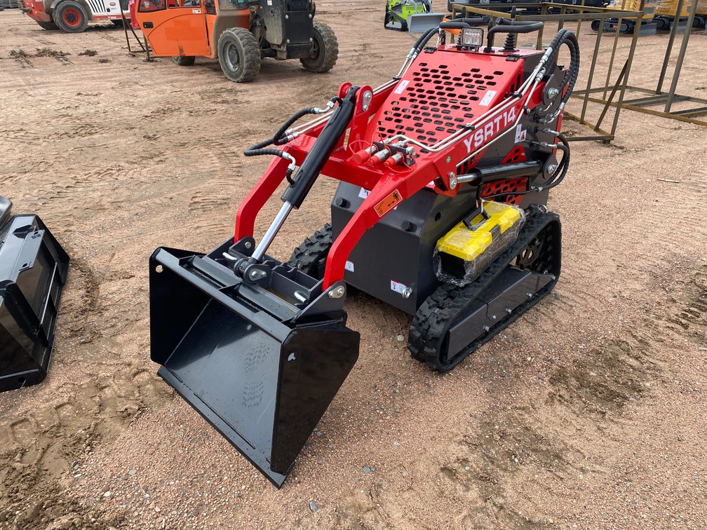 AGT YSRT14 Tracked Mini Skid Steer