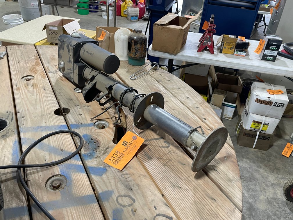 Husky Electric Trailer Jack