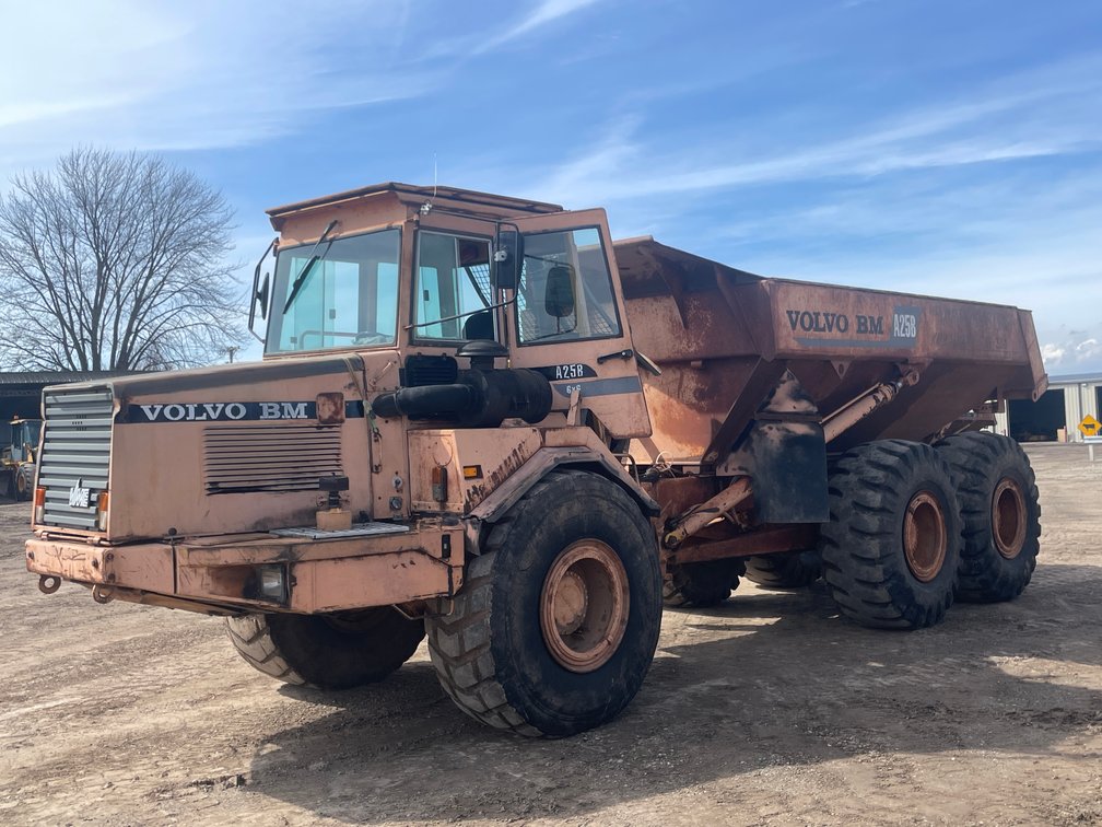 Volvo A25B Off Road Truck