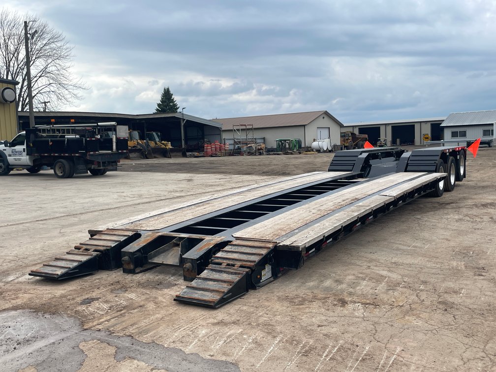 2023 Trail King Trailer (Has WI Title)