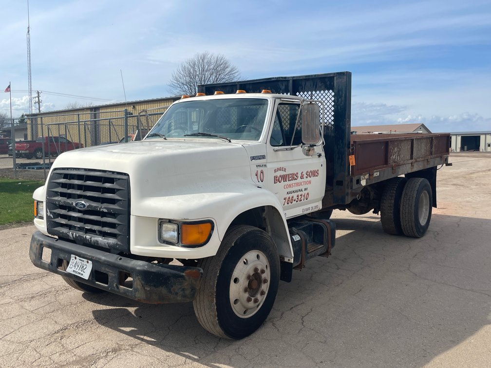 1998 Ford F Series Dump Truck (Has WI Title)
