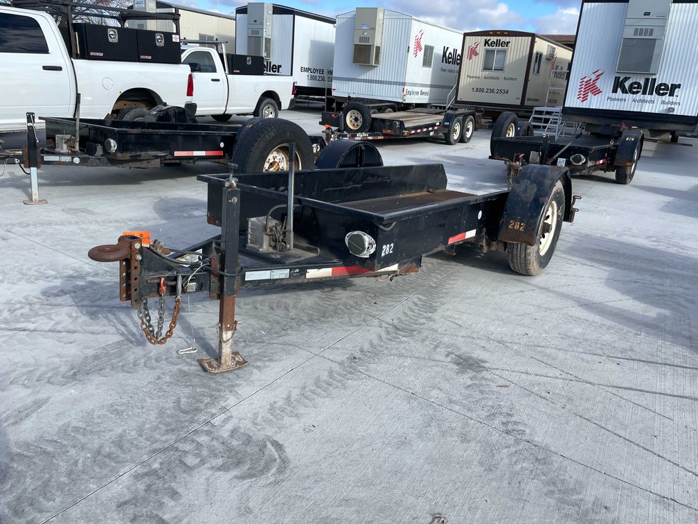 2014 Nova Scissor Lift Tilt Bed Trailer (Has WI Title)