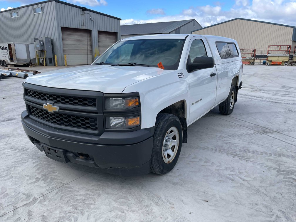 2015 Chevy 1500 (Has WI Title)