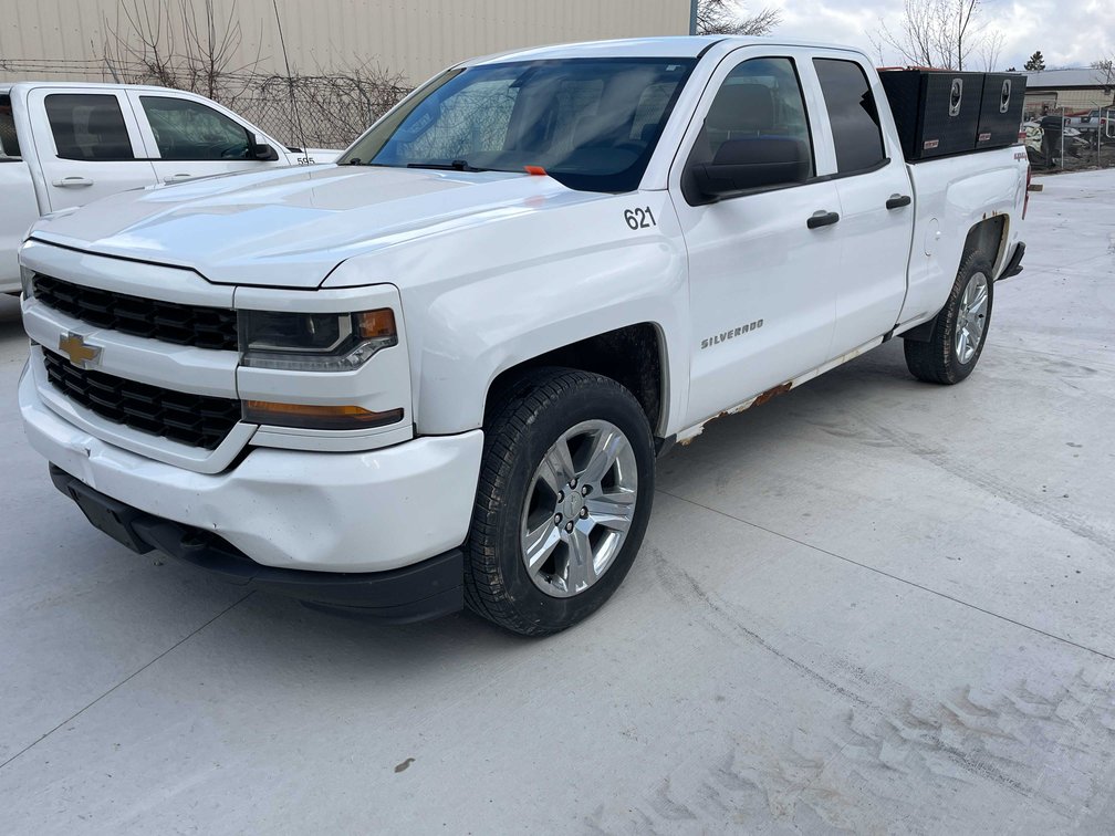 2017 Chevy 1500 (Has WI Title)