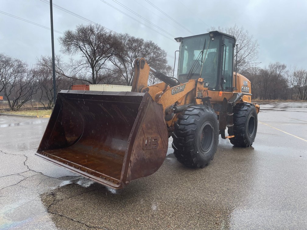 Case 621F Loader (Elk River, MN)