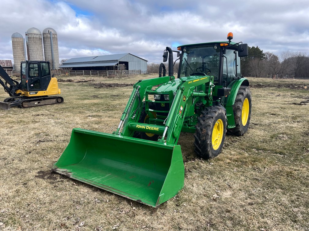 2019 John Deere 5090M Tractor (Scandia, MN)