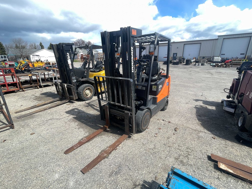Doosan Forklift (Neenah, WI)