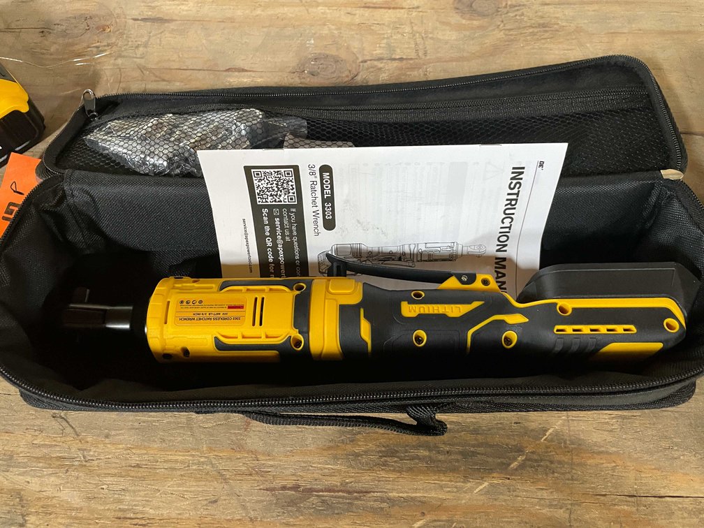DeWalt Style Cordless Ratchet Wrench With Case (PR12)