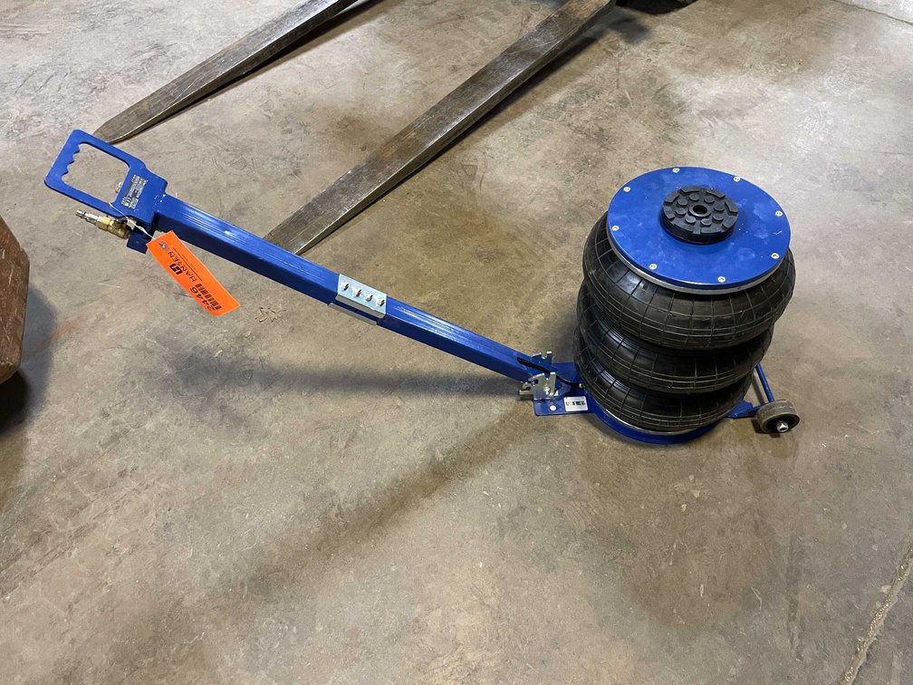 Pneumatic 5 Ton Lift Capacity Air Jack (PR12)
