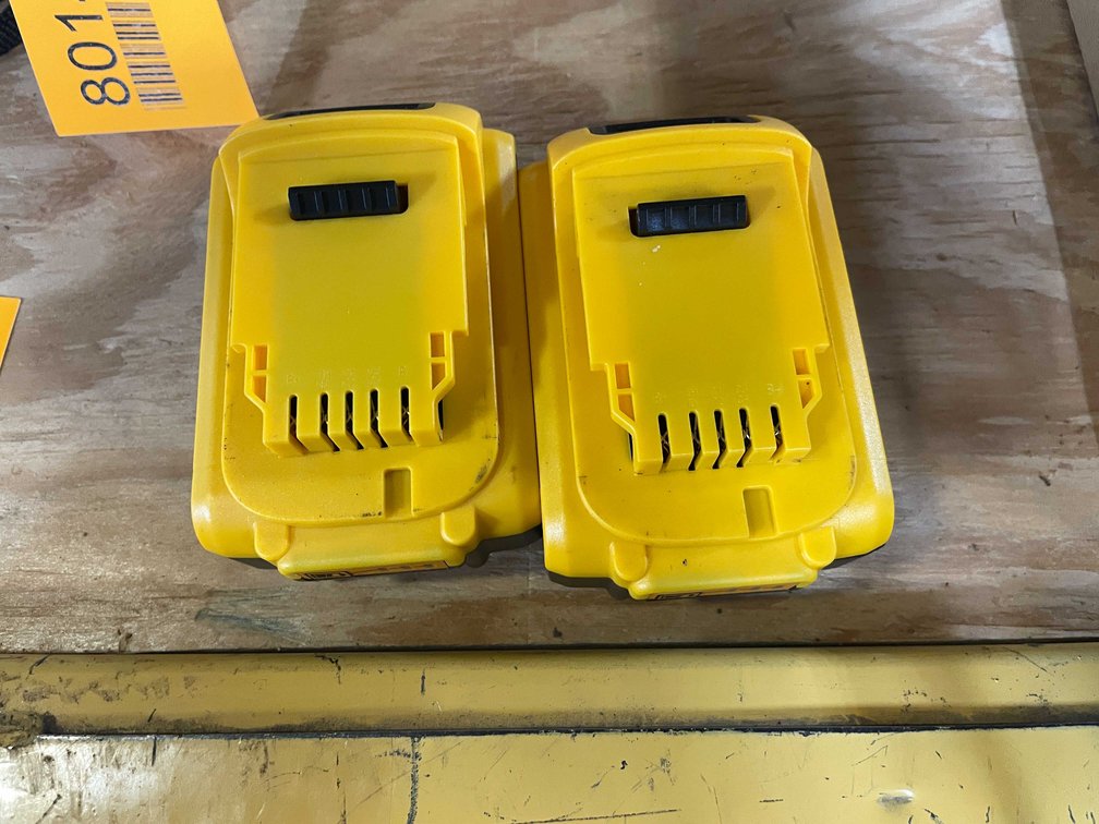 (2) 20 Volt DeWalt Compatible Batteries (PR13)