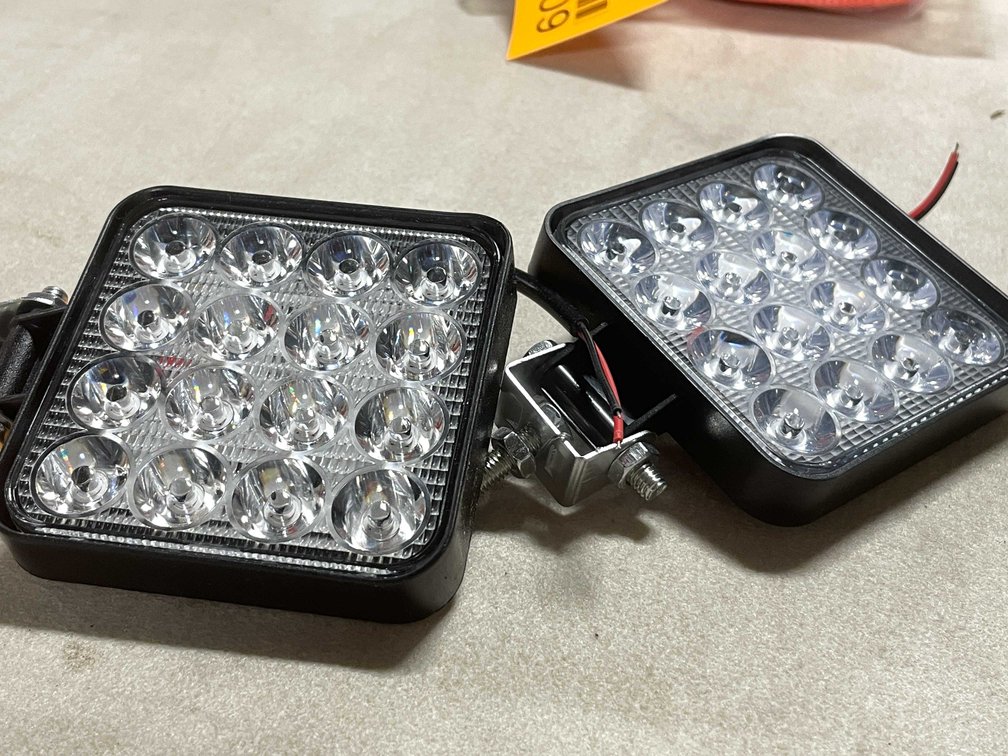 (2) LED 3.5" Work Lights, 12/24vdc (T6)