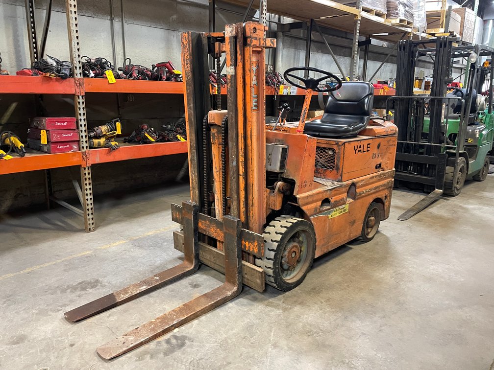 Yale 5000 lb Lift Capacity Forklift (PR4)