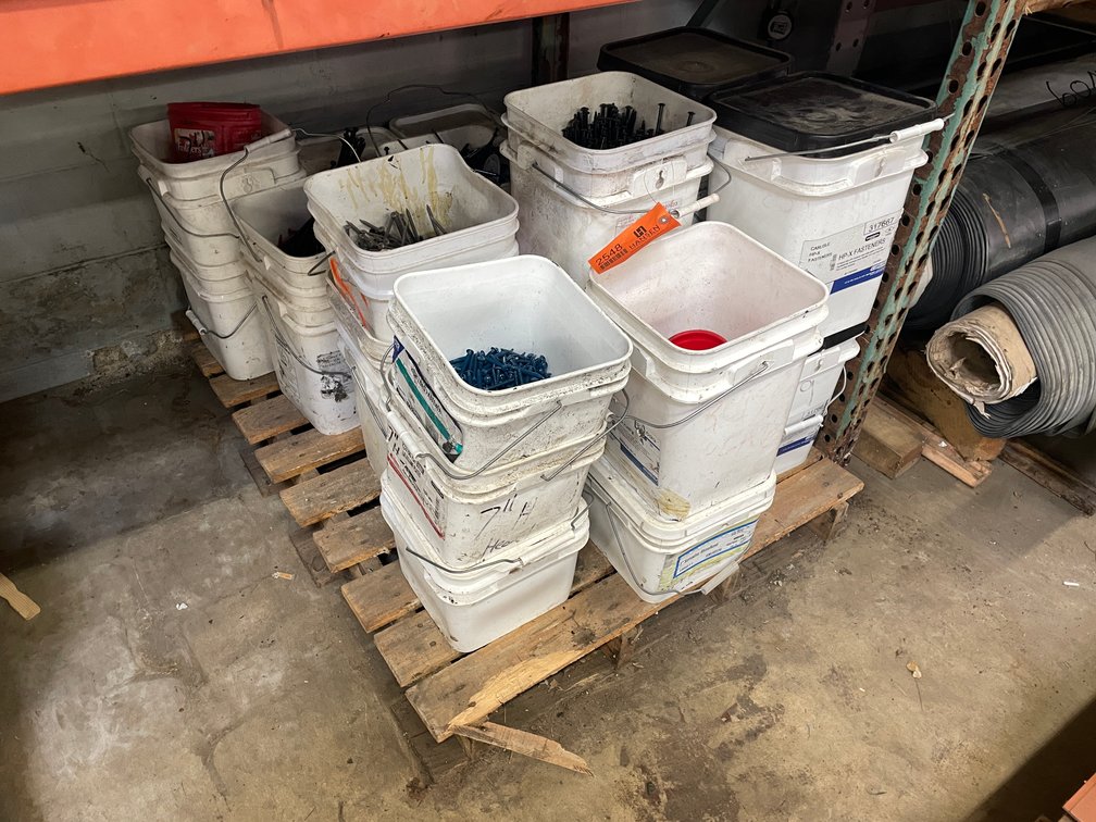 Pallet Of Insulation Screws (Columbia Heights, MN)