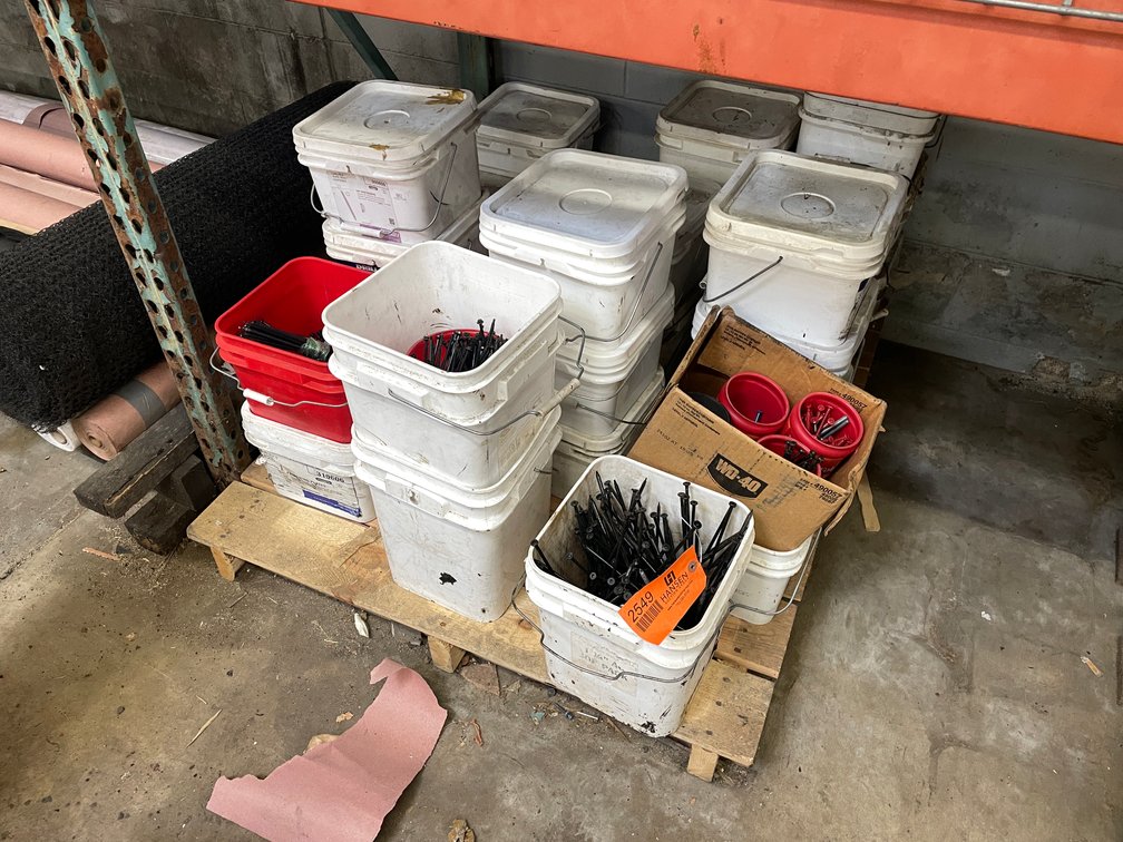 Pallet Of Insulation/Roofing Screws  (Columbia Heights, MN)