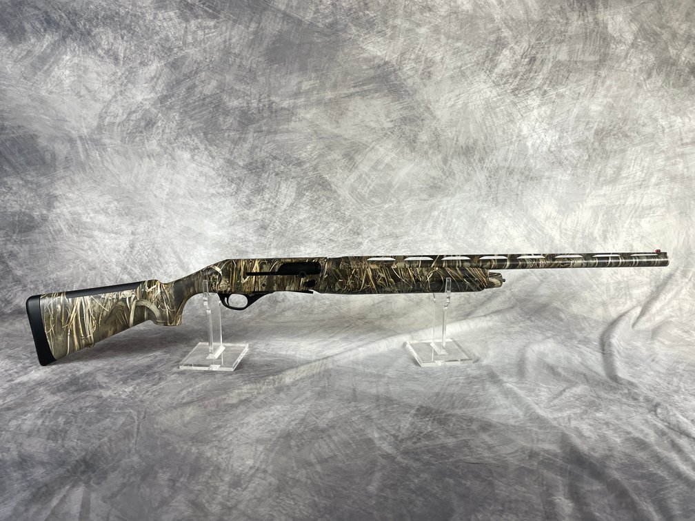 Stoeger M3000 12 Ga. Semi Automatic Shotgun SN: 75-H23YT-009642 (Downing, WI)