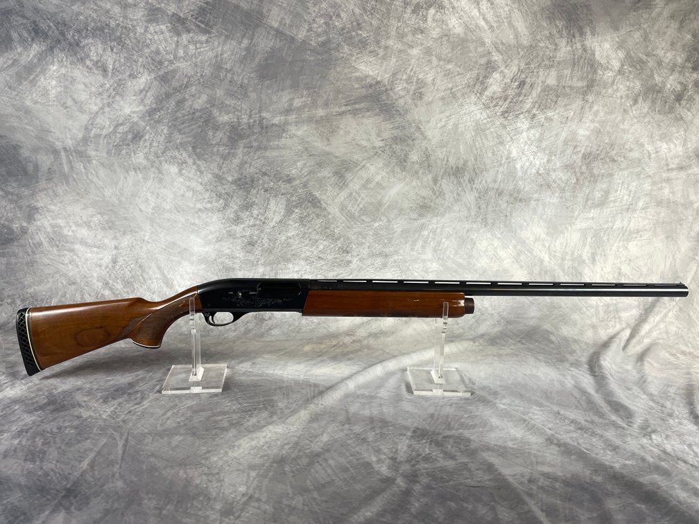 Remington Model 1100 12 Ga. Semi Automatic Shotgun SN: M053220V (Downing, WI)