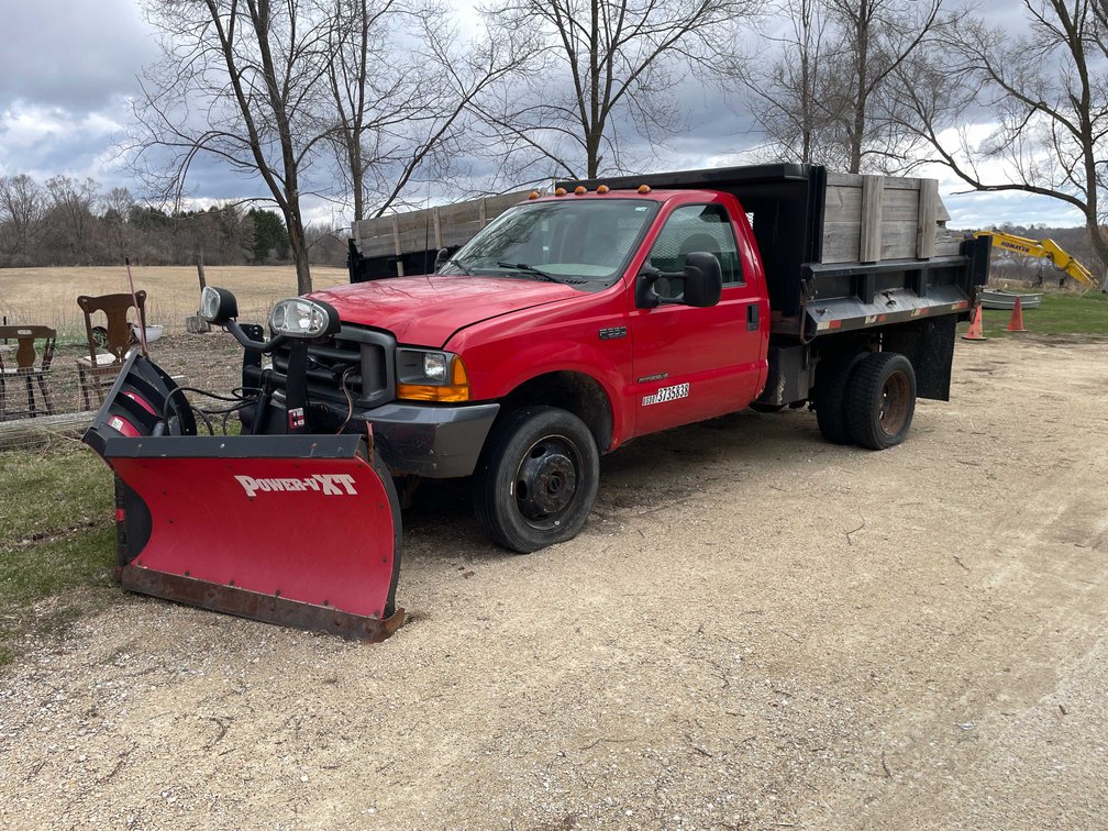 2000 Ford F-550 XL Super Duty (Has WI Title)