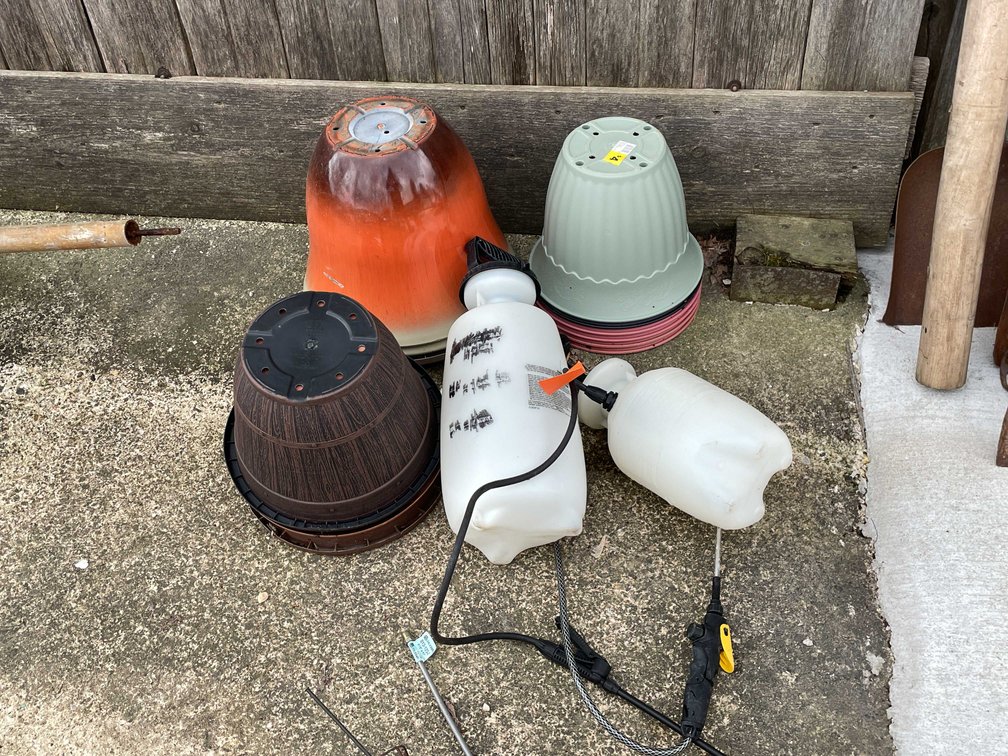 Pots and Sprayers