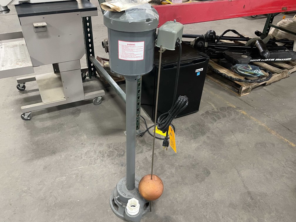 Dayton Teel Upright Sump Pump (PR20)
