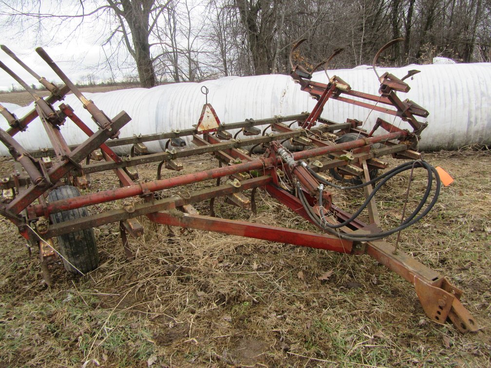 International Field Cultivator