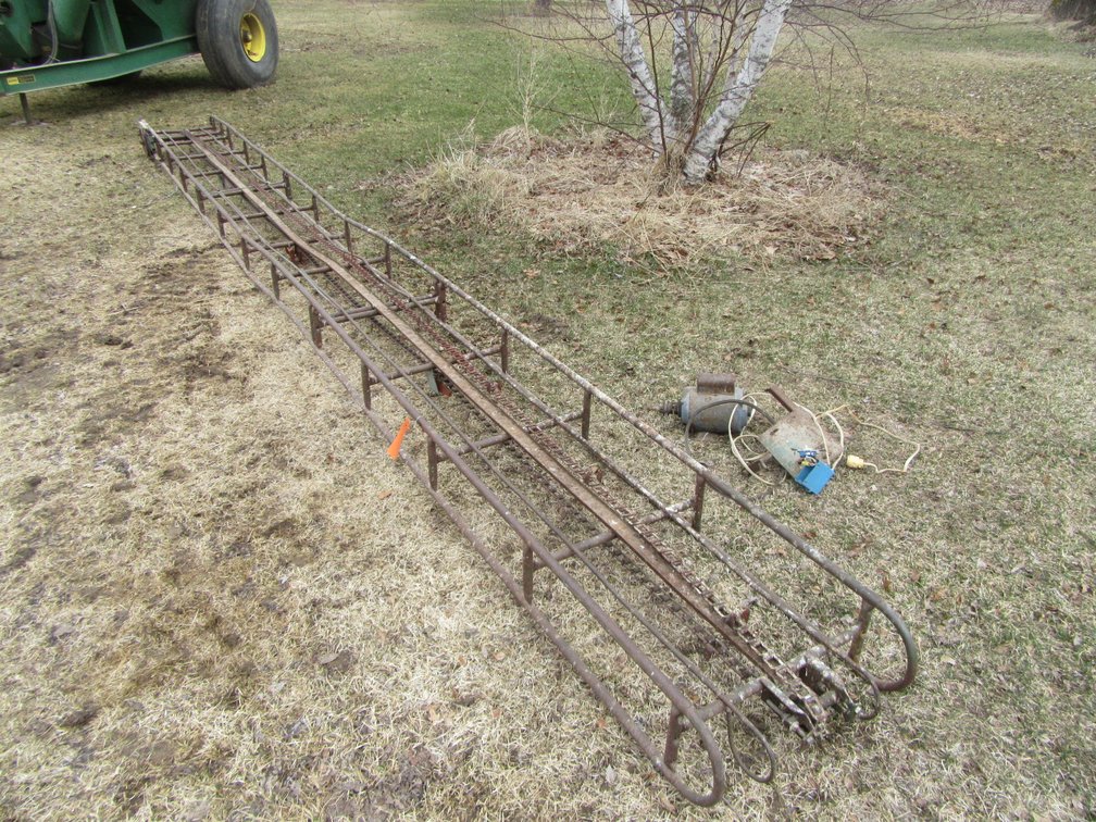 Hay Elevator