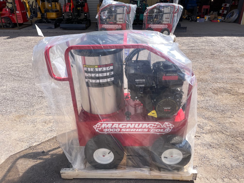 Magnum 4000 Gold Power Washer