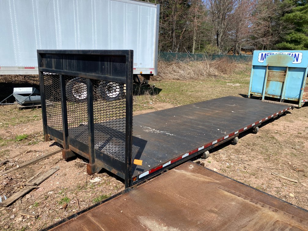 25' Steel Flatbed