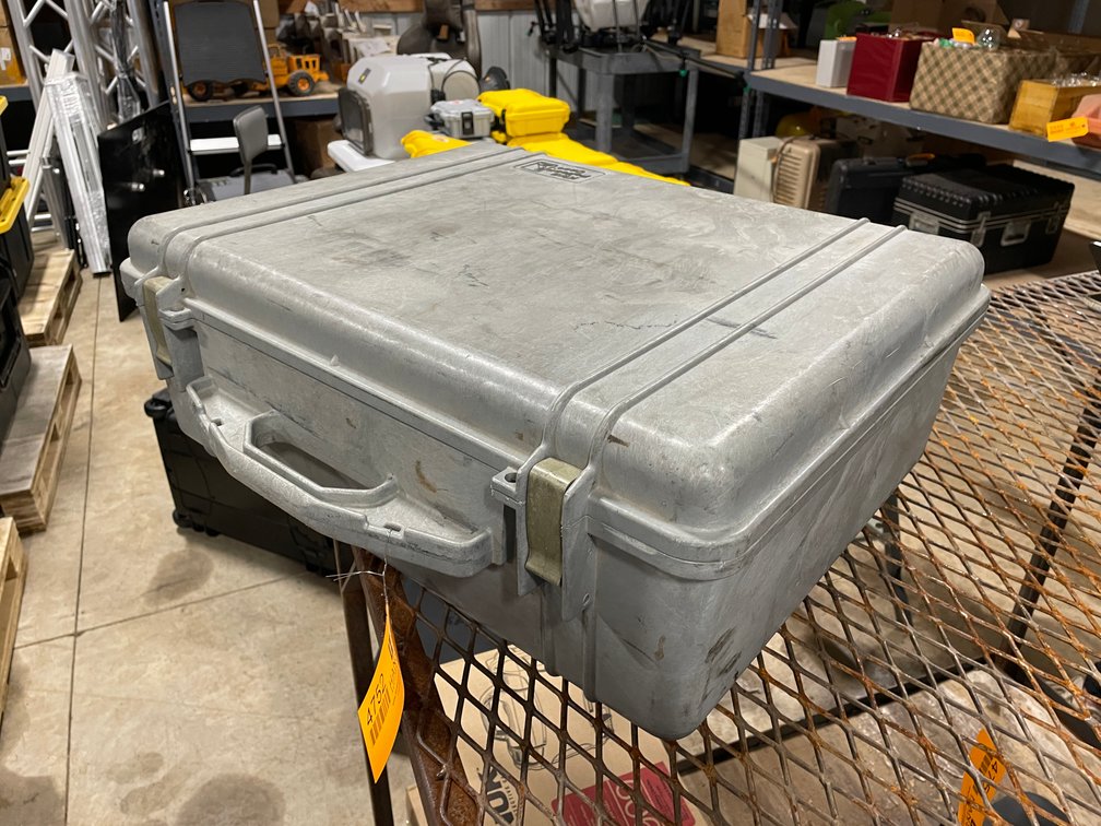 King Pelican Case Hard Case