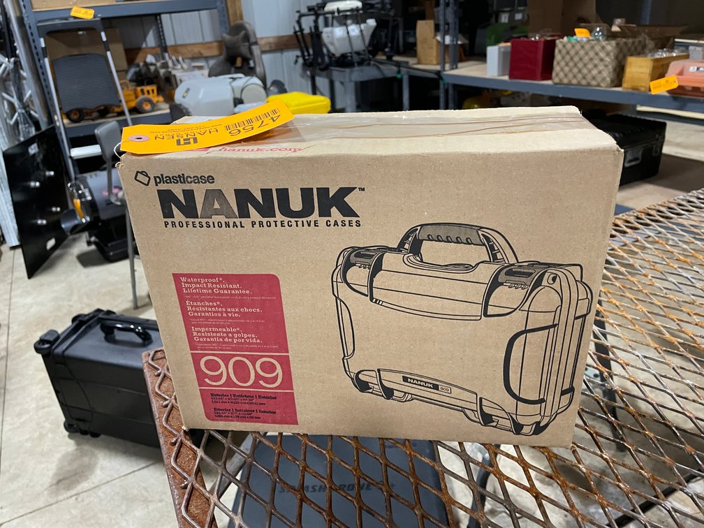 Nanuk 909 Hard Case