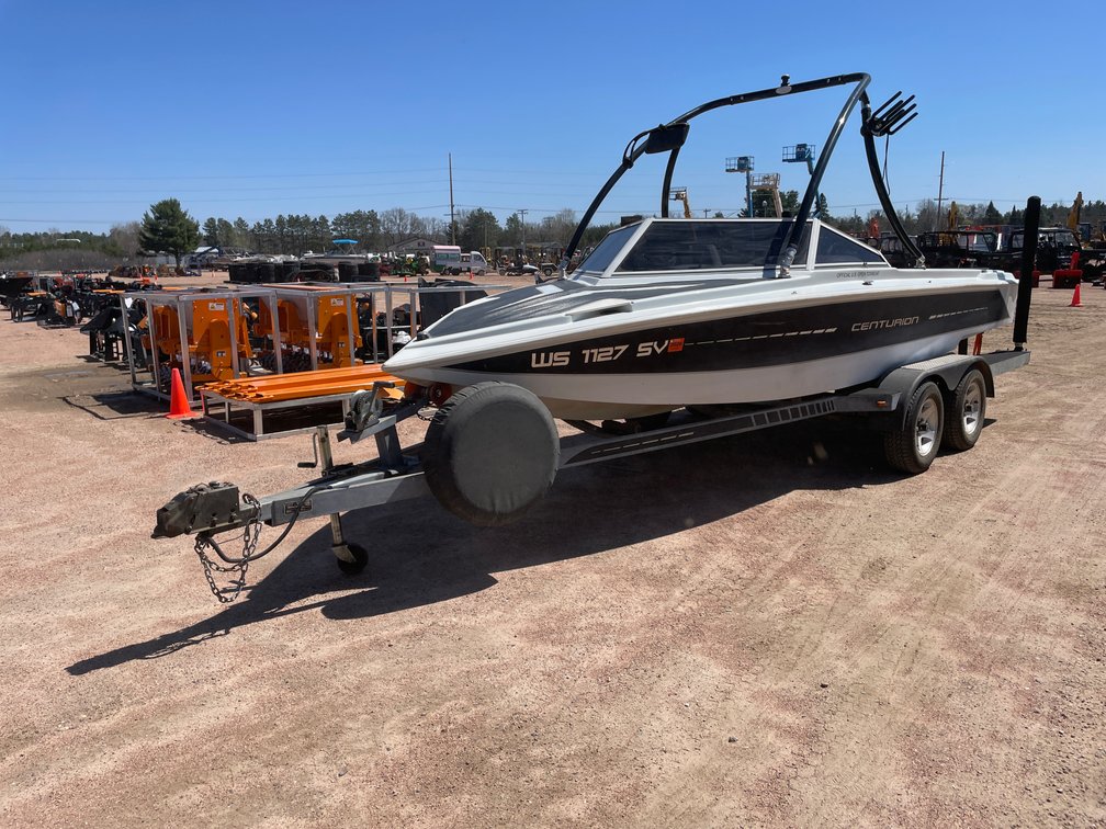 1989 Ski Centurion Falcon 19' Ski Boat (Has Reg Card)