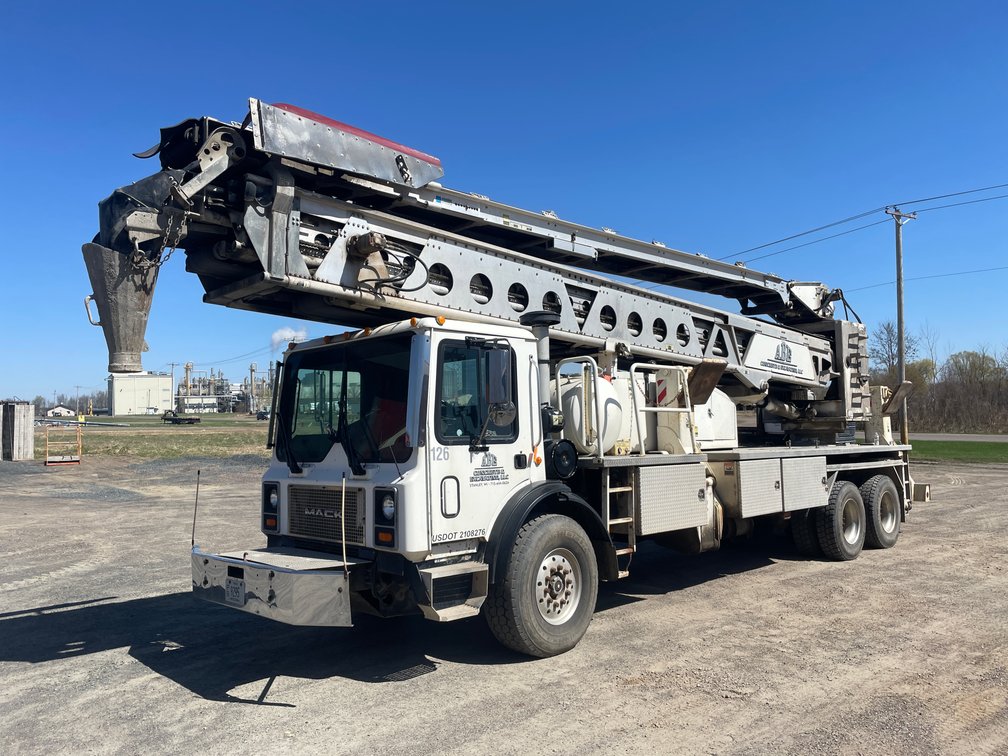 2005 Mack Putzmeiser TB80 Telebelt Truck (Has WI Title)