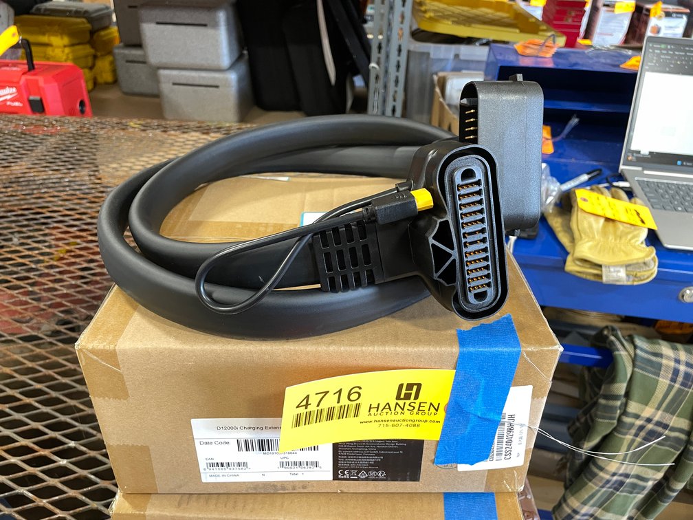 DJI  D12000i Charging Extension Cord