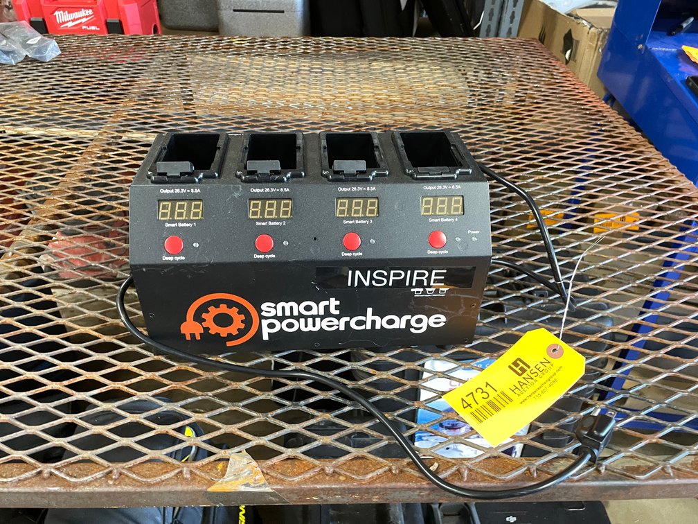 Smart Powercharge SPC M100+ Battery Charger
