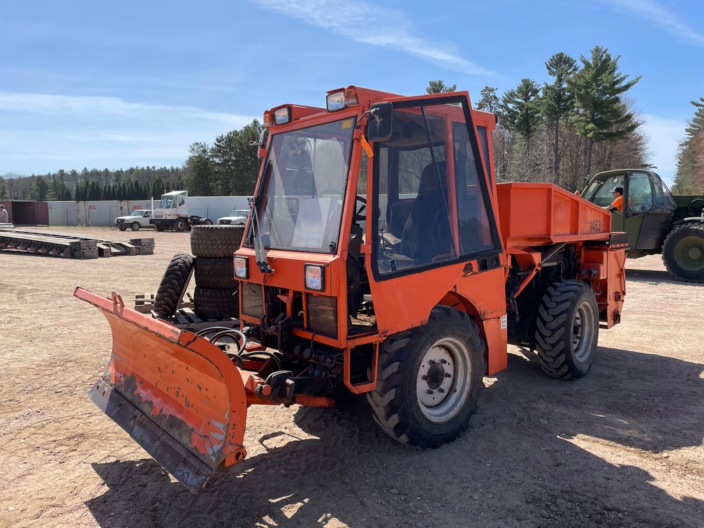 Holder C9700H Articulating Municipal Vehicle