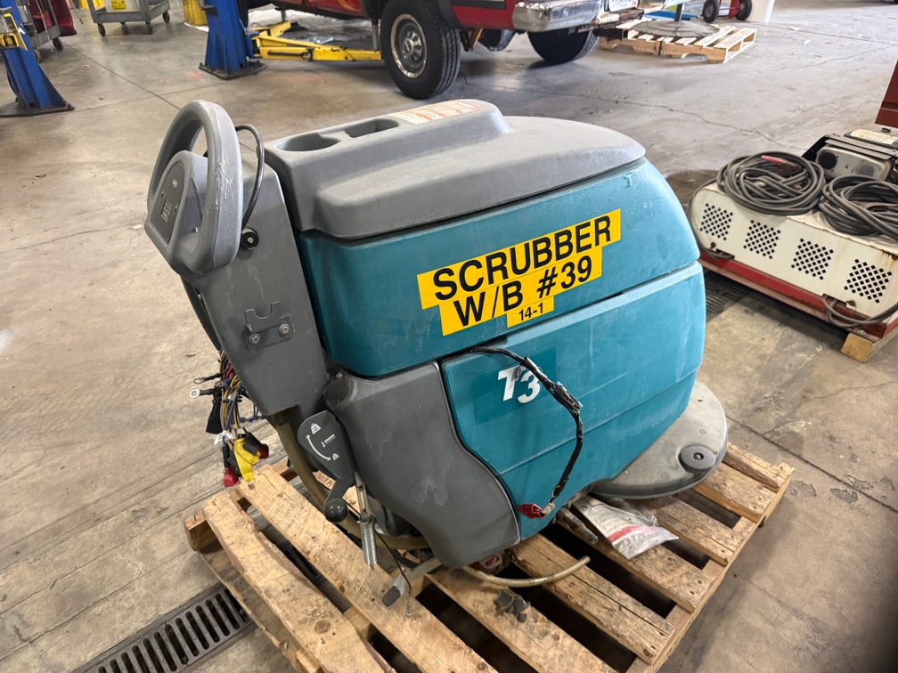 Floor Scrubber (parts only) (Located in Sussex)