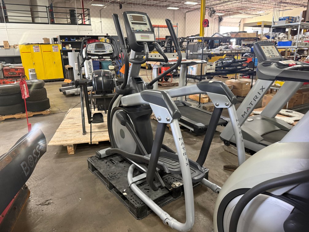 Matrix Elliptical (Located in Sussex)
