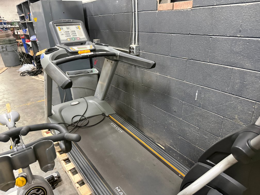 Matrix Treadmill (Located in Sussex)