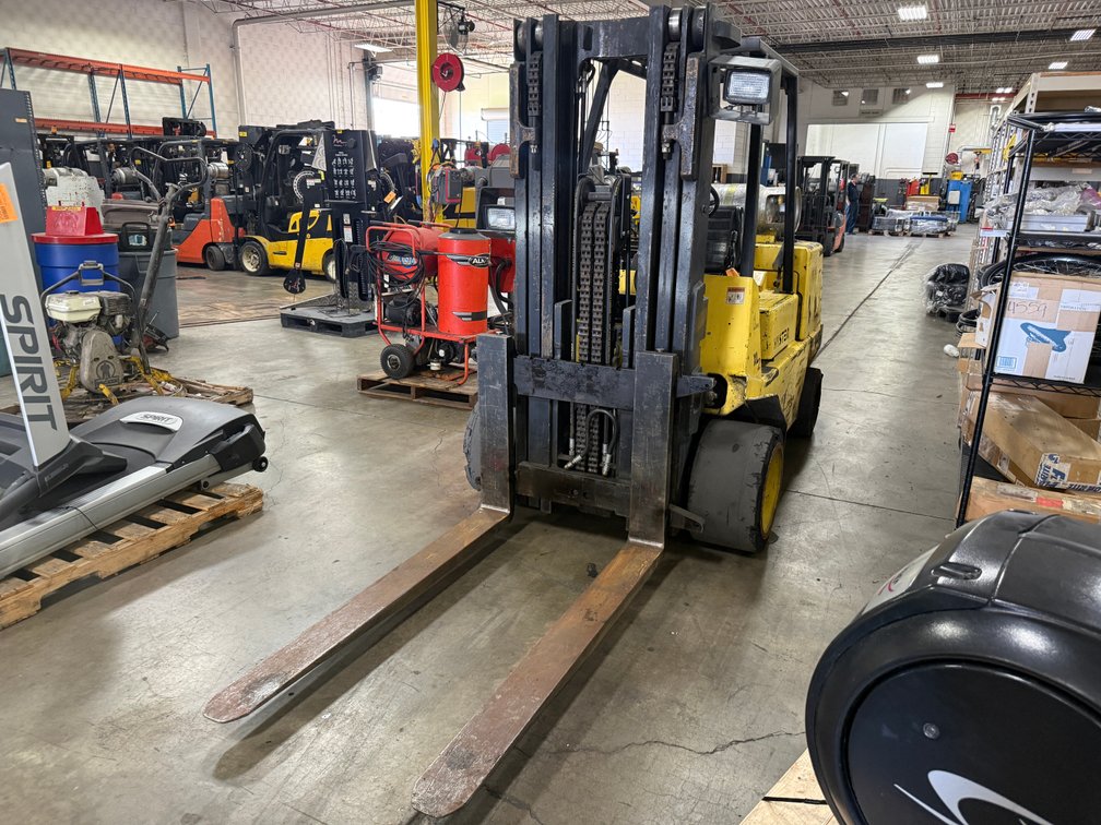 Hyster 7700lb Forklift (Located in Sussex)