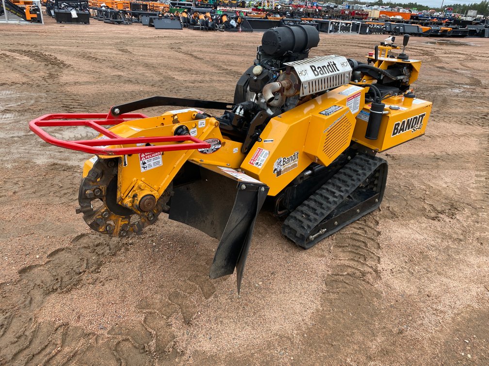 Bandit SG-40 Tracked Stump Grinder